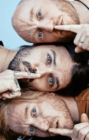 «Wir wollten, dass die Platte ein bisschen kaputt klingt», sagt Biffy-Clyro-Sänger Simon Neil (Mitte). (Bild: PD/Austin Haregrave)