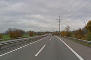 Der Autolenker war auf der A14 zwishen Gisikon-Root und Rotkreuz mit 177 Stundenkilometer unterwegs. (Bild: Google Maps)