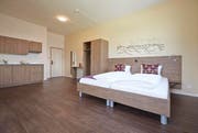 So sieht ein typisches Zimmer im neuen Hotel aus. (Bild: PD)