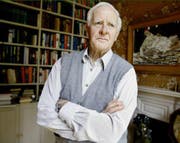 Spionage ist seine Passion. Autor John Le Carré in seinem Haus in London. (Bild: Keystone)