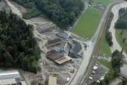 Der Buoholzbach verwüstete beim Unwetter 2005 ein ganzes Industriequartier. (Bild: PD)