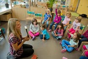 In Luzerner Kindergärten wie hier in Inwil soll fortan Mundart und Hochdeutsch zugelassen sein. So hat das Stimmvolk entschieden. (Bild: Dominik Wunderli / Neue LZ)