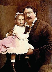 Tochter Fiorenza Cenci um 1880 mit Onkel William Augustus Spencer, der 1912 mit der «Titanic» unterging. (Bild: Schriftenreihe «Innerschweizer Schatztruhe»)