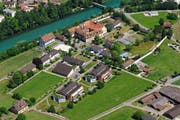 Blick auf den Standort der Stiftung für Schwerbehinderte Luzern in Rathausen. Hier sollen 90 neue Wohnplätze für Menschen mit Behinderungen entstehen. (Bild: PD)