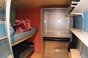 Die Schlafnische in der Chamer Garage (Bild: PD)