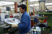 Szene aus der Produktion der V-Zug. (Archivbild Ana Birchler-Cruz/Neue ZZ)