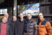 Ein Augenschein vor Ort erlaubte den Verantwortlichen des Amtes für Wirtschaft und der Gemeinde Arth letzte Abklärungen vorzunehmen (von links): Herbert Trudel (Verwaltungsrat), Peter Probst, Gemeindepräsident Arth, Thomas Steiner, Säckelmeister Gemeinde Arth, Christian Egli (Verwaltungsratspräsident), Alexander Carisch und Mathias Ulrich, Amt für Wirtschaft Kanton Schwyz. (Bild PD)