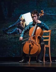 Film und Livemusik gleichzeitig: der Cellist Jay Campbell. (Bild: Priska Ketterer/LF)