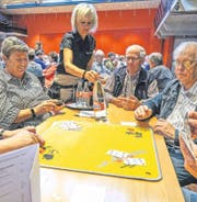 Beim Marathonjass war auch «Flüssiggas» immer wieder gefragt. (Bild: Ernst Immoos)