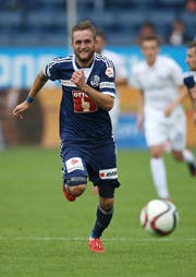 Jakob Jantscher sprintet um den Ball, hier am Pfingstmontag gegen den FC Zürich. (Bild: Philipp Schmidli)