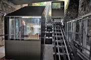 Zurzeit wird die neue Gütsch-Bahn noch getestet. Im Bild Gabriel Klauser von der Inauen-Schättli AG bei einer Testfahrt. (Bild Nadia Schärli)