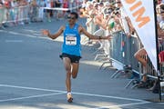 Tadesse Abraham greift am Ägeriseelauf den Streckenrekord ab. Das Bild stammt aus dem Jahr 2014. (Bild Christian H. Hildebrand)