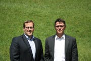 Kaspar Michel (links) übergibt sein Amt an Valentin Kessler (rechts). (Bild: PD)