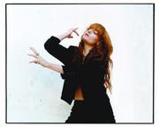 «Ich habe Schwierigkeiten damit, wichtige Dinge zu den Menschen zu sagen, zu denen ich wichtige Dinge sagen sollte», sagt Florence Welch. (Bild: PD/Universal)