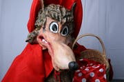 Rolf Wullschleger mit seinem bösen Wolf ist vom Publikum zum «beschte Grend» der Fasnacht 2010 gekürt worden. (Bild Nadia Schärli/Neue LZ)