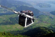 Die Cabrio-Bahn aufs Stanserhorn hat einen fulminanten Start hingelegt und dabei so viele Gäste wie noch nie verzeichnet. (Bild: Romano Cuonz / Neue NZ)
