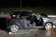Ein Auto musste aufgeschnitten werden. (Bild: pd)