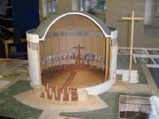 Modernes Werk: Ein Modell der Gut Hirt Kirche in Zug von Arnold Stöckli. (Bild Anita Lussi/Neue NZ)