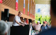 Bildungsdirektor Stephan Schleiss hat die Begrüssungsrede im Centro Sportivo Tenero gehalten. (Bild: Neue ZZ / Stefan Kaiser)