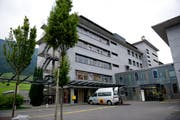 Der Kanton Nidwalden revidiert sein Gesundheitsgesetz, im Bild: Das Kantonsspital in Stans. (Bild: Corinne Glanzmann)