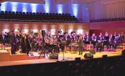 Ein Auftritt der Lucerne Concert Band im KKL unter der Leitung des Dirigenten Urs Ehrenzeller. (Bild: PD/Priska Ketterer)