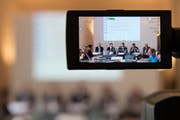 Die Pläne und Massnahmen der Luzerner Regierung im kritischen Fokus. Das künftige Gremium soll neue Wege zu einer gesunden Staatskasse aufzeigen. (Bild: Eveline Bachmann / Neue LZ)