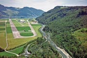 Die Mündung der Sarneraa mit dem Südufer des Alpnachersees. (Bild: PD)