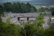 Seit dem 1. Dezember 2012 kann der A-2-Anschluss Emmen Nord nicht mehr in Richtung Norden befahren und nicht mehr aus Richtung Norden verlassen werden. Das Petitionskomitee schlägt nun eine Kompromisslösung vor. (Bild: Pius Amrein / Neue LZ)