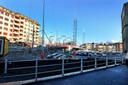 Auf diesem Grundstrück bei der Langensandbrücke beim Bundesplatz soll der Bau eines Hochhauses bis 36 Meter Höhe möglich sein. (Bild: Nadia Schärli / Neue LZ)