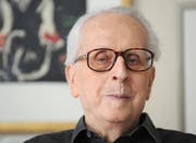 Johannes Mario Simmel im März 2008 in seiner Wohnung in Zug. Bild Eveline Bachmann/Neue ZZ