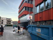 Das Gebäude am Obermattweg 9 wird derzeit zum Studentenwohnheim umgebaut. (Bild: PD)