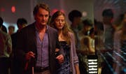 Das Psychodrama dringt hinter die Fassade der scheinbar perfekten Ehe von James (Jason Clarke) und Gina (Blake Lively). (Bild: Ascot Elite)