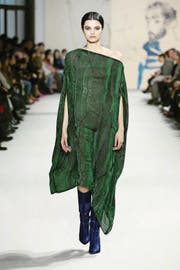Die schönen und klugen Gefährtinnen der Wiener Künstler am Anfang des 20. Jahrhunderts inspirierten Designer Albert Kriemler. (Bild: PD)