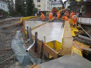 Bauarbeiten an der Brücke über den Mühlebach in Stansstad. (Bild: pd)