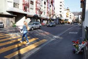 Unter den Zentralschweizer Kantonen nimmt Zug den Spitzenplatz an Fussgängerunfällen ein. Im Bild: Der Fussgängerstreifen auf der Gotthardstrasse. (Bild: Stefan Kaiser / Neue ZZ)