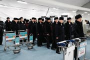 Eine nordkoreanische Delegation aus Sportlern und Funktionären trifft im südkoreanischen Gangneung ein. (Bild: Jeon Heon-Kyun-Pool/Getty (Gangneung, 1. Februar 2018))