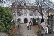 Noch bleiben die Schüler des Kollegis in Altdorf ohne neuen Rektor. (Bild: Urs Hanhart / Neue UZ)