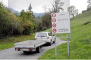 Die Sanierung der Wiesenbergstrasse beschäftigt den Landrat. (Bild Martin Uebelhart)
