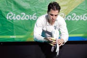 Die grosse Leere gleich nach dem Scheitern im Teamwettbewerb: der Schwyzer Max Heinzer. (Bild: Keystone/Peter Klaunzer)
