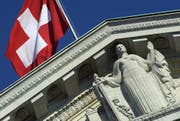 Bundesgericht in Lausanne: Auch Bundesgesetze sollen auf ihre Verfassungsmässigkeit überprüft werden. (Bild: Keystone /V L. Gillieron)
