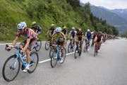 Die Tour de Suisse führt in diesem Jahr auch über die Pässe Furka und Klausen. (Symbolbild) (Bild: Keystone (16. Juni 2017, Sölden))