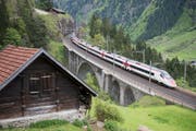 Der Erhalt der Gotthard-Bergstrecke der SBB ist für die touristische Entwicklung des Urner Oberlands von grosser Bedeutung. (Bild Keystone/Urs Flüeler)