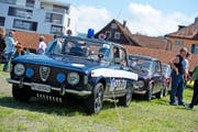 In die Jahre gekommen, aber gut erhalten ist dieses italienische Polizeifahrzeug der Marke Alfa-Romeo. (Bild: Maria Schmid)