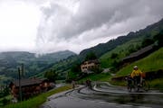 Kurzer Anstieg zum Plattenrank von Steinen nach Seewen. (Bild: Bote der Urschweiz)