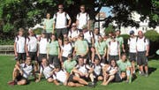 Die Urner Delegation aus Altdorf (in Weiss) und Amsteg (in Grün) nach dem Wettkampf. Bild: (Bild: PD (Düdingen, 18. Juni 2017))