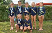 Die erfolgreichen K1-Turnerinnen; hinten von links: Valeria Gamma (Gold), Nora Albert, Stella De Vettor, Marija Dreivinga und Isabell Kempf (Bronze); vorne von links: Livia Arnold und Kyra Arnold. (Bild: Rita Zgraggen)
