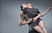 Müssen ihre Seele mit einbringen: die Tänzer von Ohad Naharin. (Bild: PD/Cineworx)
