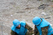 Uno-Blauhelmsoldaten sollen Mädchen missbraucht haben im Kongo. Im Symbolbild: Uno Soldaten bei einer Übung in Stans. (Bild: Archiv/ Neue Luzerner Zeitung)