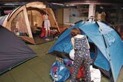 An Nachtruhe im Schlafsack in der Zeltausstellung ... (Bild: PD)