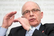 Bundesrat Ueli Maurer, hier an einer Medienkonferenz am 14. Februar. (Bild: PETER SCHNEIDER (KEYSTONE))